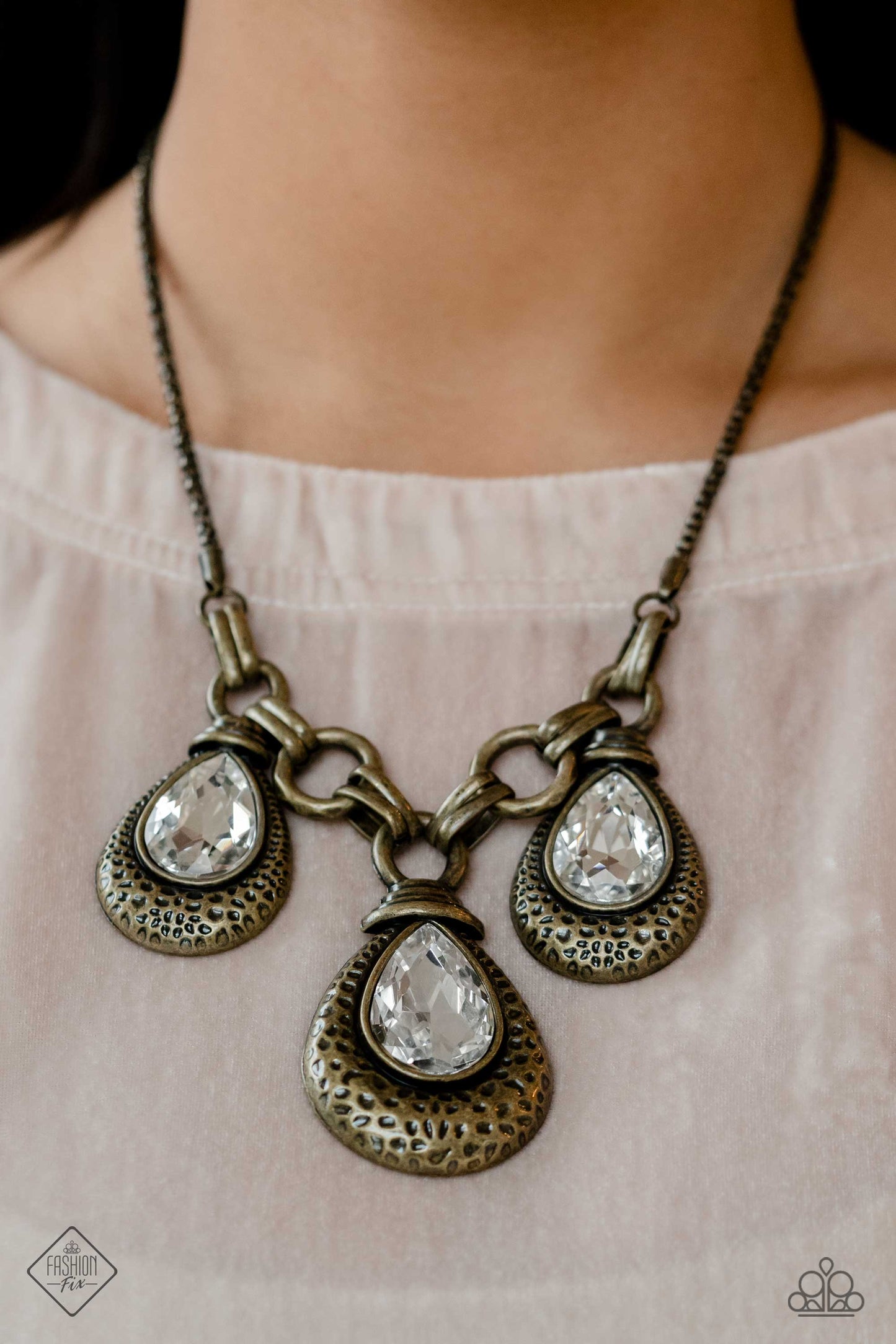 FASHION FIX - JANUARY